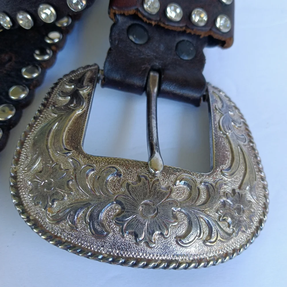 Nacona Vintage 1996 Leather Rhinestone Studded Belt